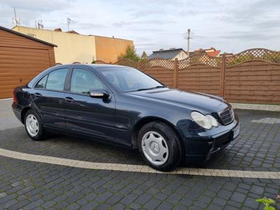 Sprzedam Mercedes C -W203