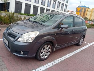 Toyota Corolla Verso III 2.2 D-4D 136KM Gold 7-osobowy