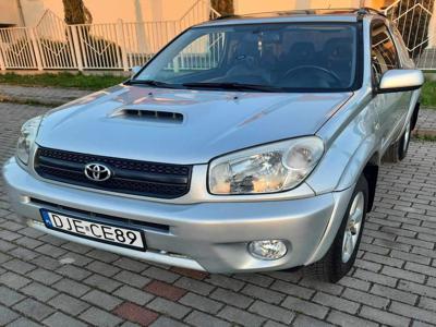 Toyota RAV-4 2004