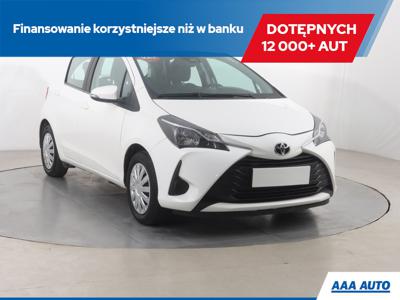 Toyota Yaris III Hatchback 5d Facelifting 2017 1.0 VVT-i 72KM 2020