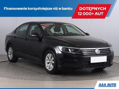 Volkswagen Passat B8 Limousine 1.4 TSI BlueMotion Technology 125KM 2017