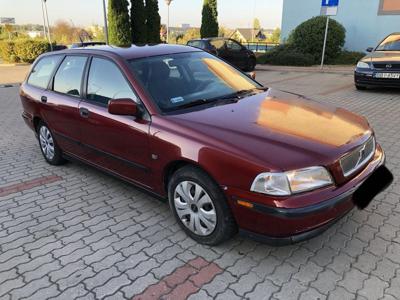 VOLVO V40 1.9d Klimatyzacja Tanie i Oszczędne Auto