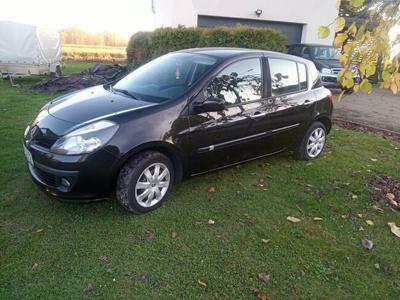 Renault Clio 1.2 benzyna 2007 r. 128 tys. km