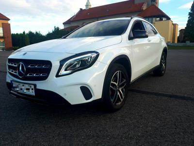 Mercedes GLA 200