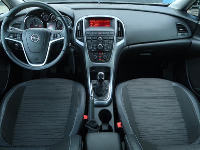 Opel Astra 2018 1.4 T LPG 119919km ABS