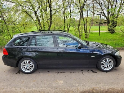 BMW Seria 3 320i 2007 · Benzyna do negocjacji