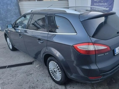 Ford Mondeo Auto zarejestrowane w Polsce