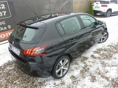 Peugeot 308 Benzynka 110Ps*MANUAL*Navi*Klimatronik*Tempomat*2xPDC*Niski Przebieg