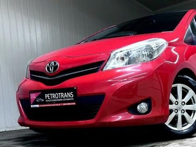 Toyota Yaris 1.4D4D/90KM Panoramiczny dach Nawigacja Kamera Alufelgi