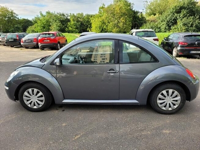 Volkswagen New Beetle 1.4 2006 · 201 400 km · 1 390 cm3 ·