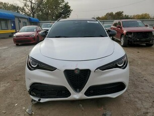 Alfa Romeo Stelvio TI Sport Q4 280HP