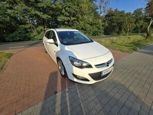 Opel Astra Sports 2,0 diesel 164 KM w dobrym stanie