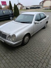 Sprzedam Mercedes -Benz w210