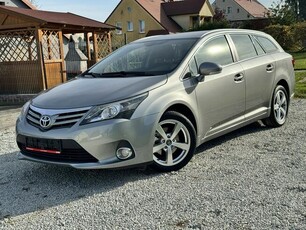 Toyota Avensis 1.8 Benz. 147KM z Niemiec *LIFT 2012r* Nawigacja, KAMERA COFANIA !