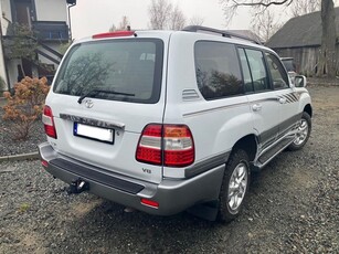 Toyota Land Cruiser 100 4.7 V8