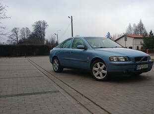 Volvo S60 2.4 - B G