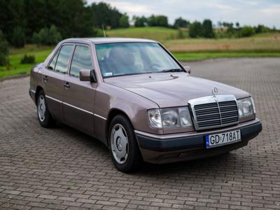 Używane Mercedes-Benz W124 (1984-1993) - 15 800 PLN, 324 000 km, 1992