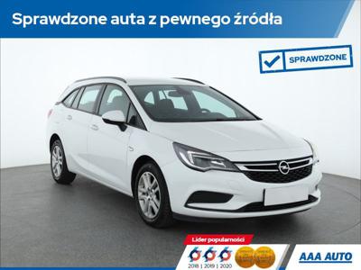 Używane Opel Astra - 60 000 PLN, 91 647 km, 2018