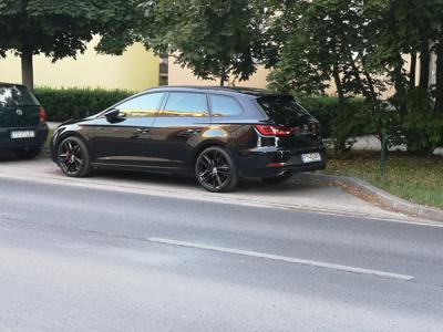 Używane Seat Leon - 85 000 PLN, 151 700 km, 2017