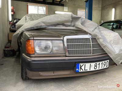 Mercedes-benz 190E w201 2.0 Benzyna 1989r