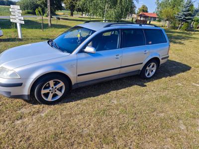 Używane Volkswagen Passat - 8 399 PLN, 276 856 km, 2003