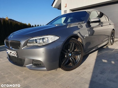 BMW Seria 5 M550d xDrive Sport-Aut