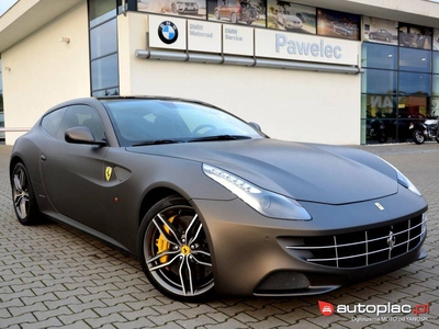 Ferrari FF