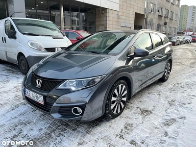 Honda Civic 1.8 Elegance (Honda Connect+)