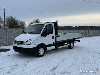 Iveco Daily 35C13 2.3 Hpi 130 KM Skrzynia