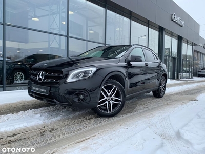 Mercedes-Benz GLA 200 7G-DCT Style