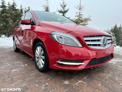 Mercedes-Benz Klasa B 180 (BlueEFFICIENCY)