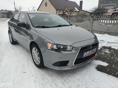 Mitsubishi Lancer VIII 1.6 Inform