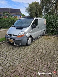 Renault Trafic 1.9DCI 101 KM klimatyzacja,orurowany