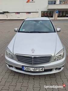 Sprzedam Mercedesa W204