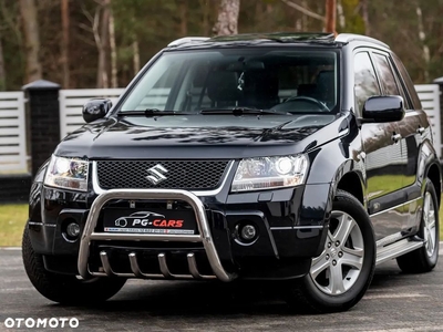 Suzuki Grand Vitara 2.0 De luxe