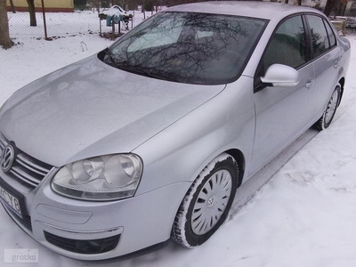 Volkswagen Jetta V 1.6 TDI DPF Trendline