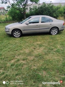 VOLVO S60 D5