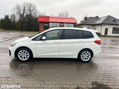 BMW Seria 2 218d xDrive Sport