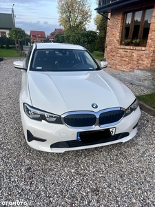 BMW Seria 3 318d