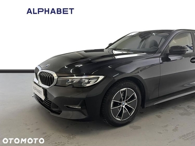 BMW Seria 3 318d Advantage