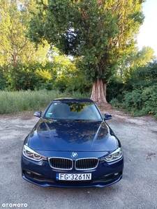 BMW Seria 3 320d Efficient Dynamics Advantage