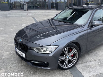 BMW Seria 3 320d Touring xDrive Sport Line