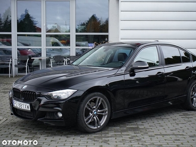 BMW Seria 3 320i xDrive