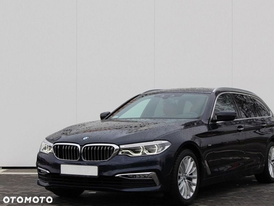 BMW Seria 5 520d Luxury Line