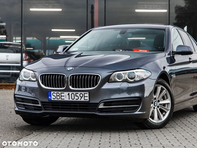 BMW Seria 5 520d Sport Line