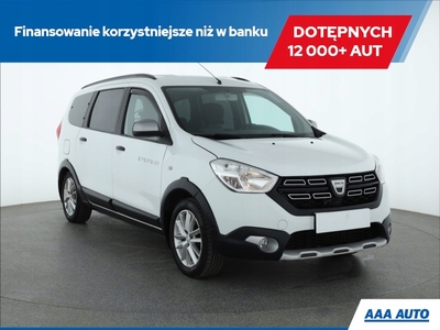 Dacia Lodgy Minivan Facelifting 1.6 SCe 102KM 2018