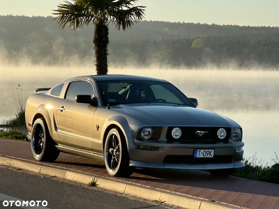 Ford Mustang 4.6 V8 GT Premium