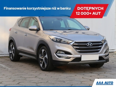 Hyundai Tucson III SUV 2.0 CRDI 185KM 2017