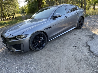 Jaguar XE I 2.0 P250 SE RWD R-Dynamic