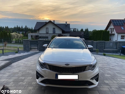 Kia Optima 1.6 T-GDI L DCT